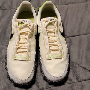 Womens sneakers
